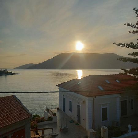 Sonia'S Apartment In Fiscardo Waterfront Φισκάρδο Εξωτερικό φωτογραφία